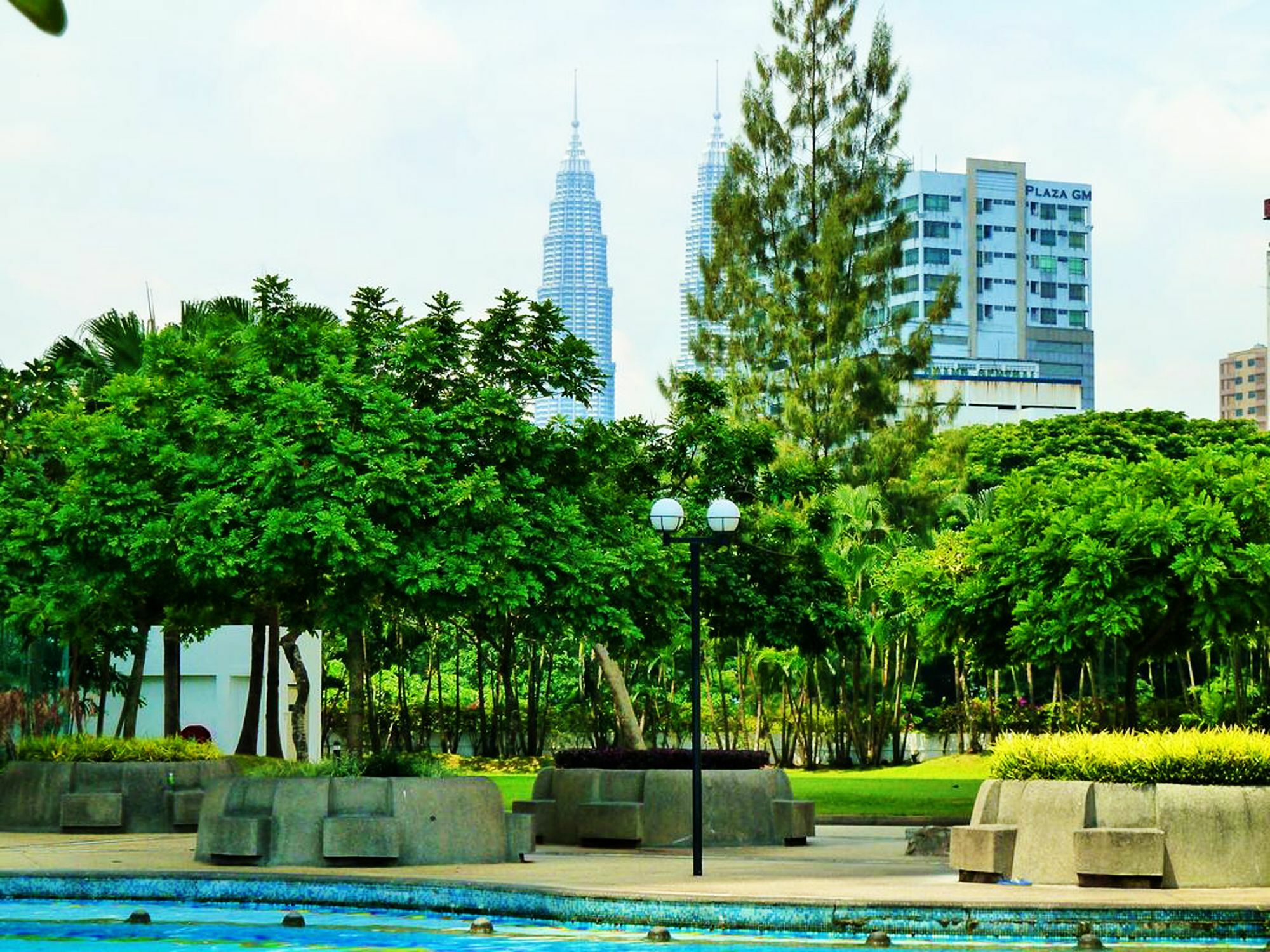 Pwtc Bistari Service Apartment Kuala Lumpur Exteriör bild